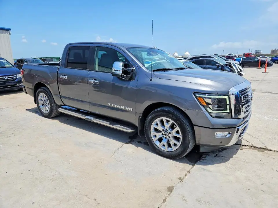 2020 NISSAN TITAN SL  