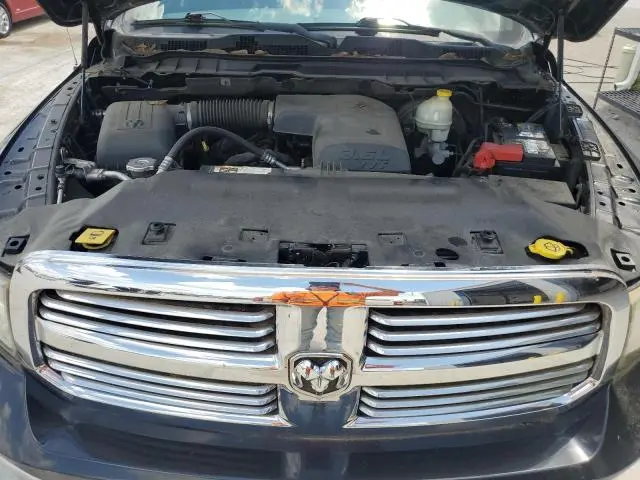 2014 RAM 1500 SLT  