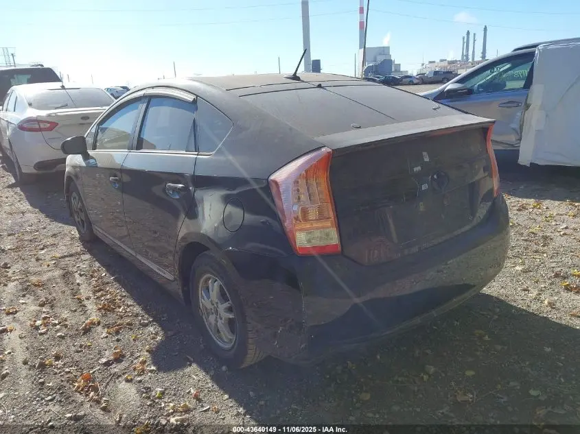 2011 TOYOTA PRIUS TWO