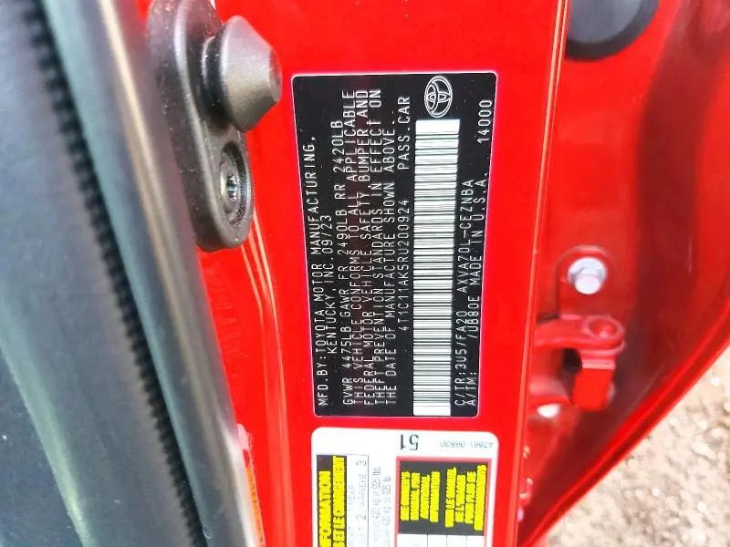 2024 TOYOTA CAMRY LE  