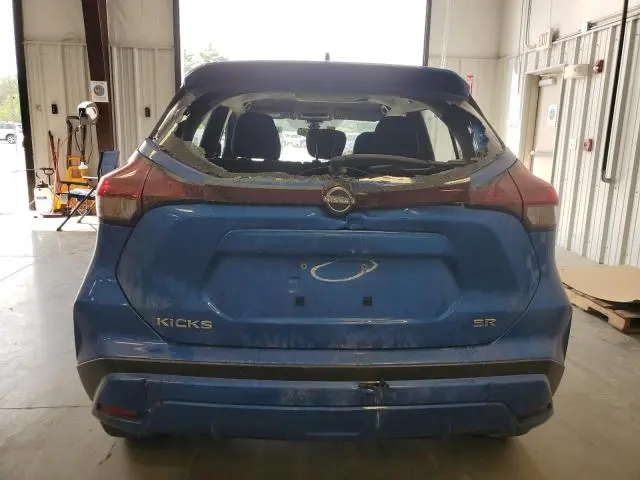 2024 NISSAN KICKS SR  