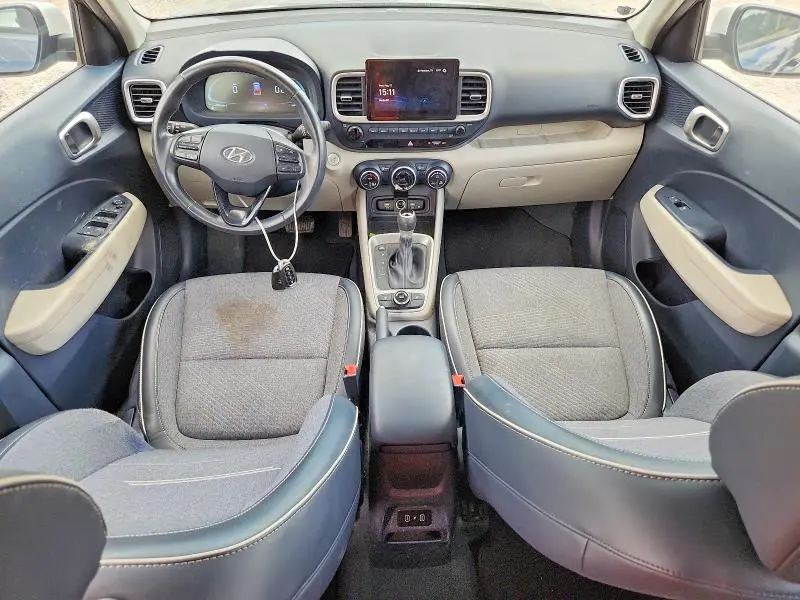 2024 HYUNDAI VENUE LIMITED  