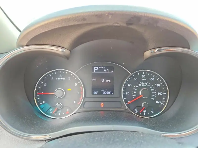 2018 KIA FORTE LX  