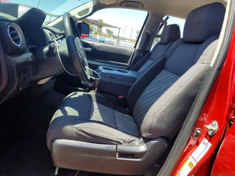 2018 TOYOTA TUNDRA CREWMAX SR5  