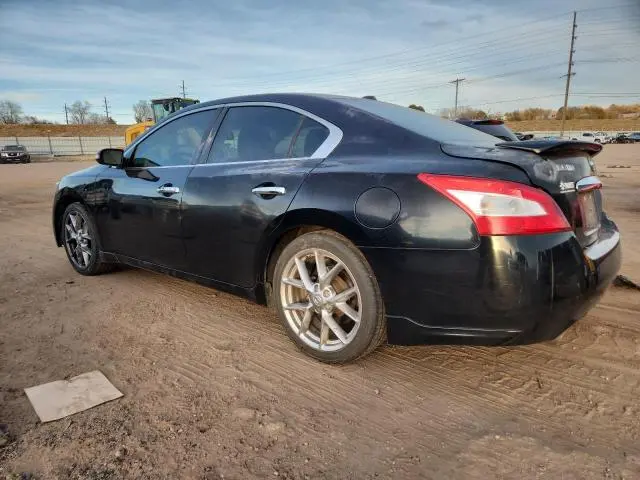 2010 NISSAN MAXIMA S  