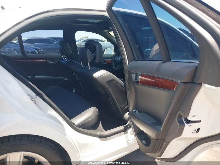 2010 MERCEDES-BENZ C 300 SPORT