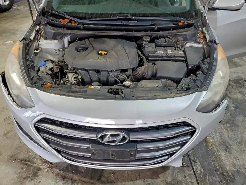 2016 HYUNDAI ELANTRA GT BASE  