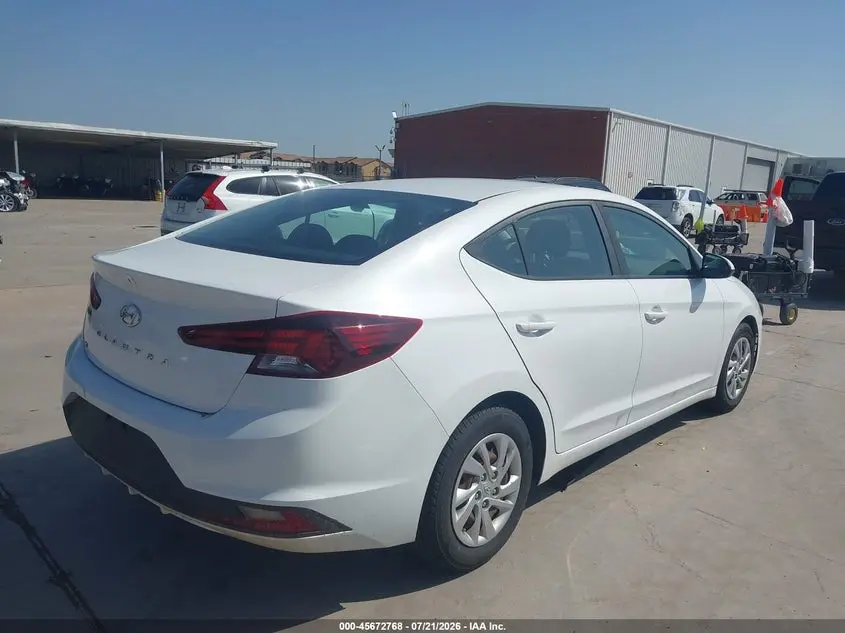 2020 HYUNDAI ELANTRA SE