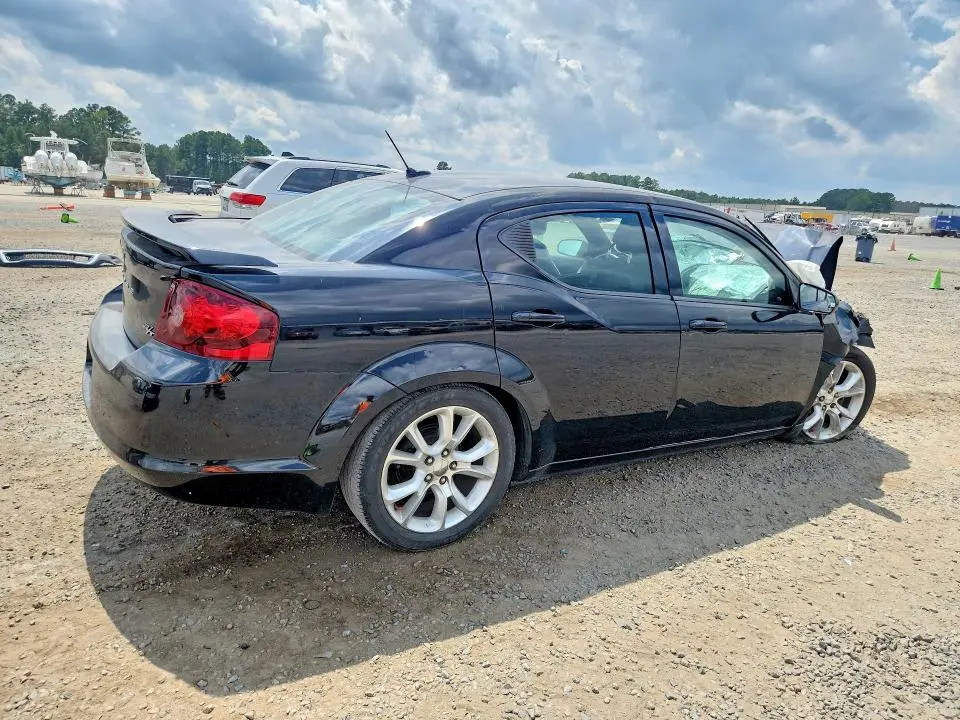 2012 DODGE AVENGER R/T  