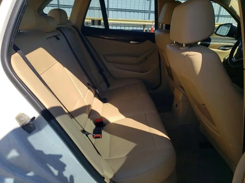2015 BMW X1 XDRIVE28I  