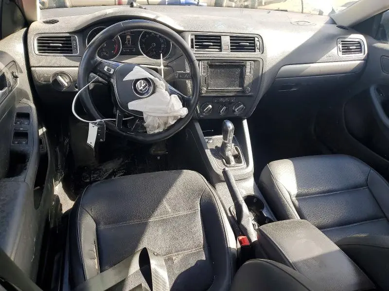 2017 VOLKSWAGEN JETTA SE  