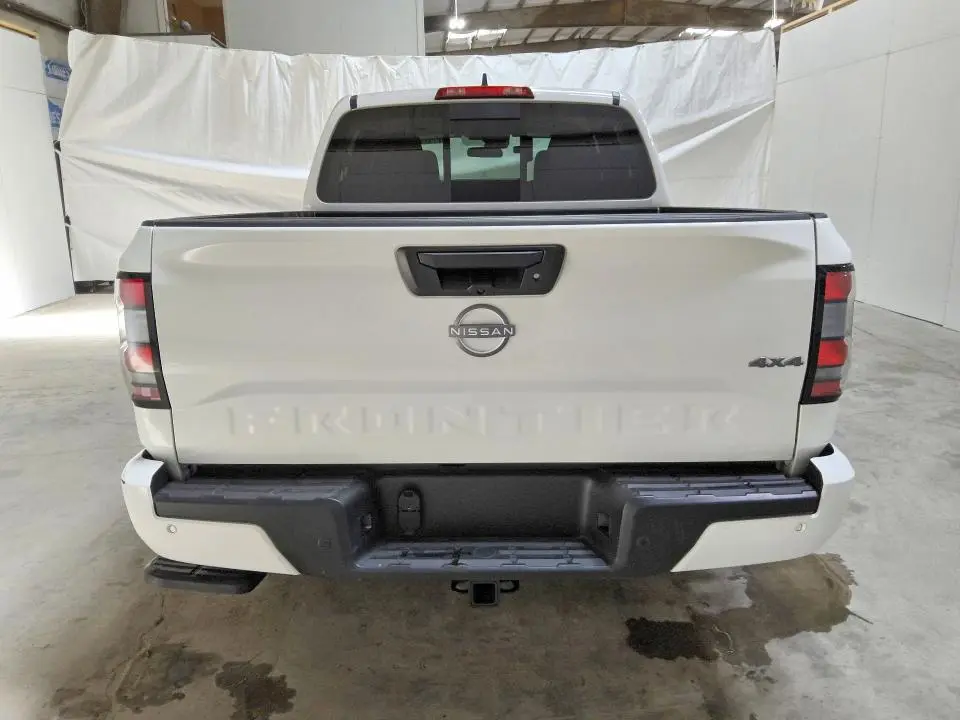 2026 NISSAN FRONTIER SV  