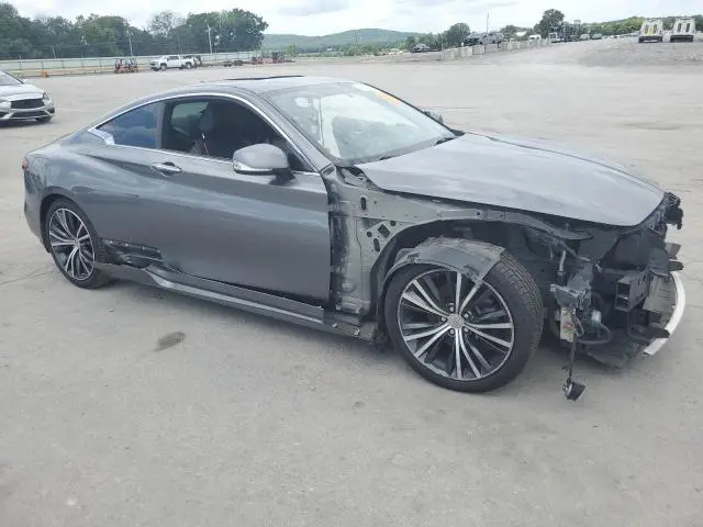 2018 INFINITI Q60 LUXE 300  