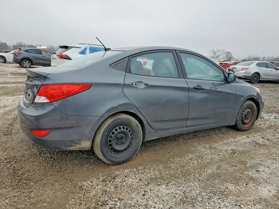 2012 HYUNDAI ACCENT GLS  