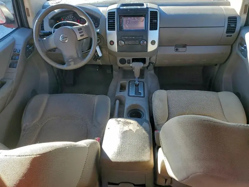 2010 NISSAN FRONTIER CREW CAB SE  