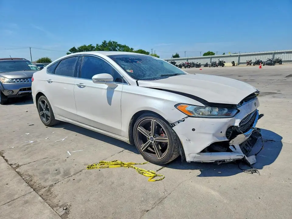2016 FORD FUSION TITANIUM  