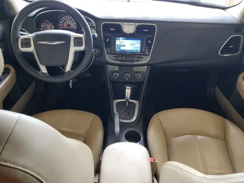2011 CHRYSLER 200 LIMITED  