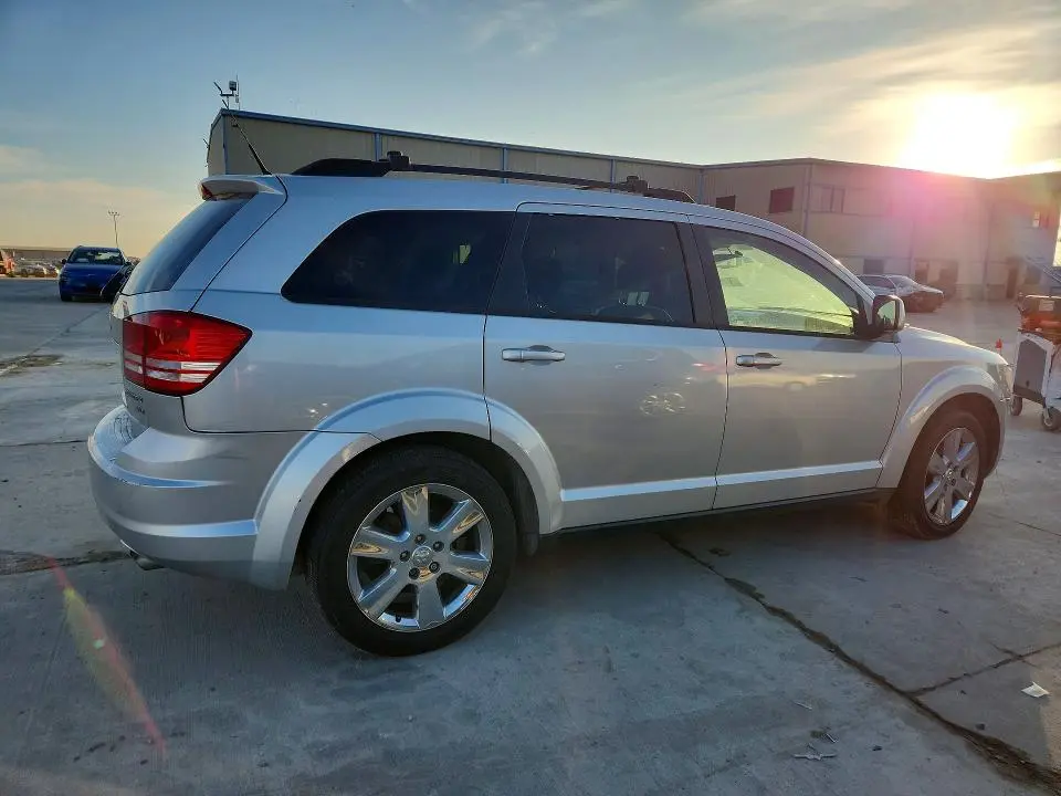 2010 DODGE JOURNEY SXT  