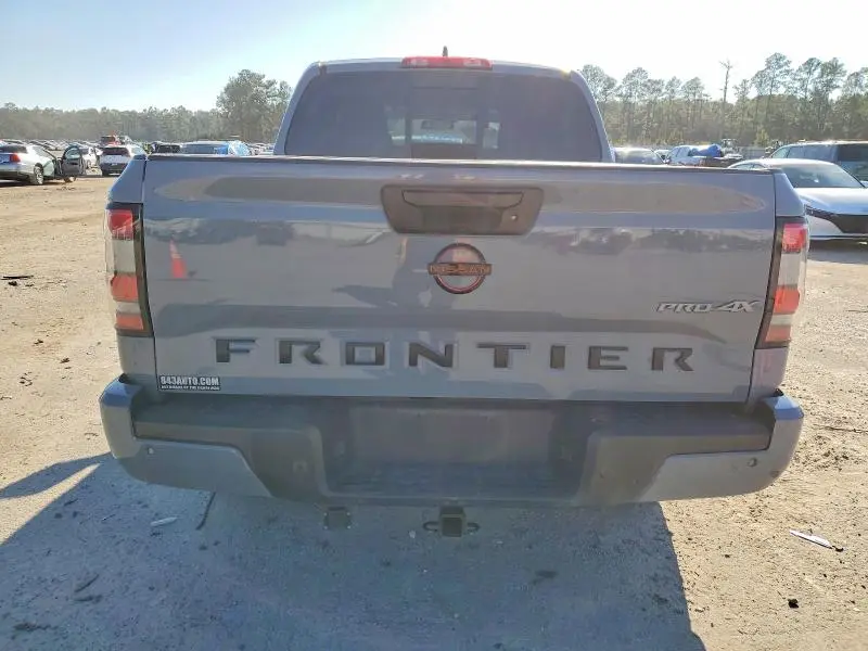 2023 NISSAN FRONTIER S  