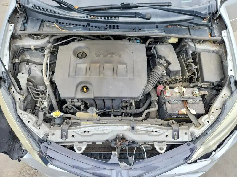 2016 TOYOTA COROLLA LE PLUS  