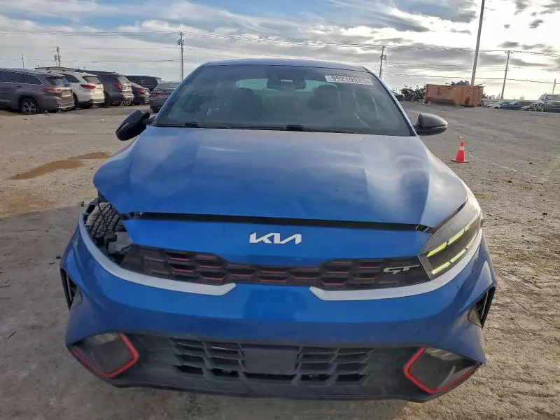 2023 KIA FORTE GT  