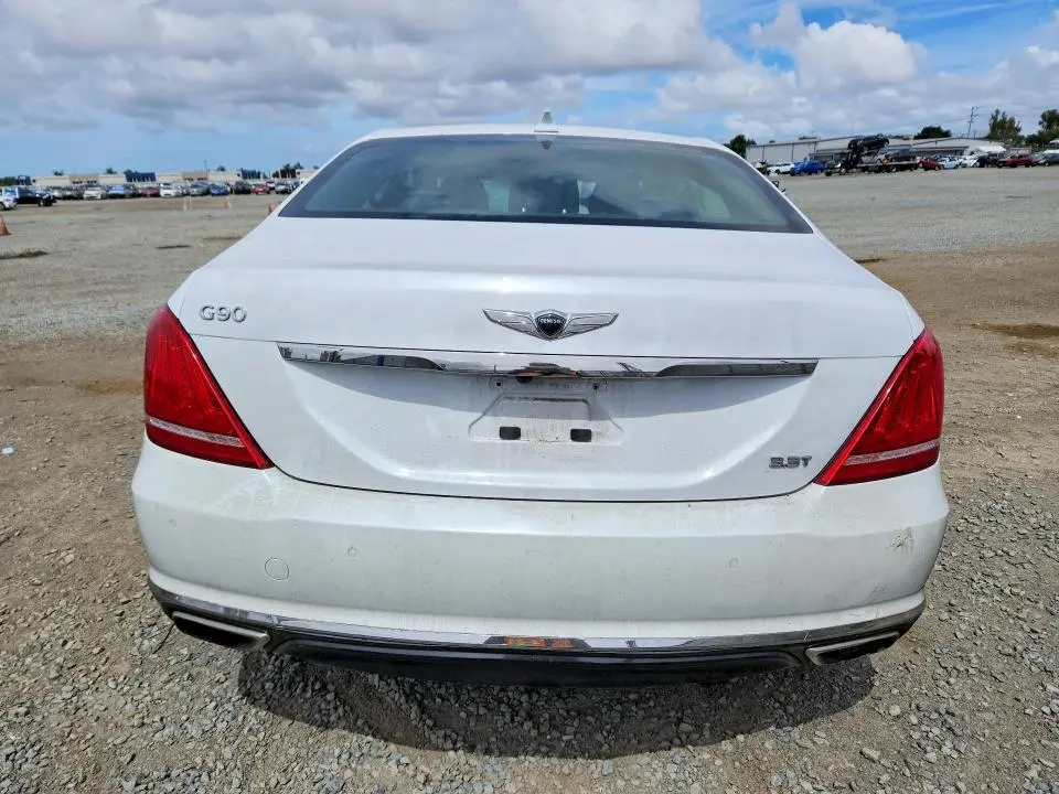 2018 GENESIS G90 PREMIUM  