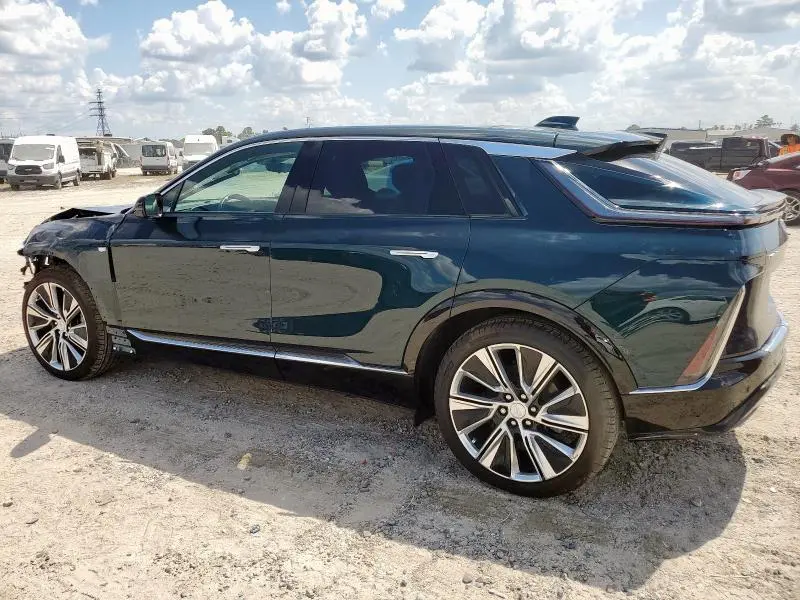 2025 CADILLAC LYRIQ LUXURY  