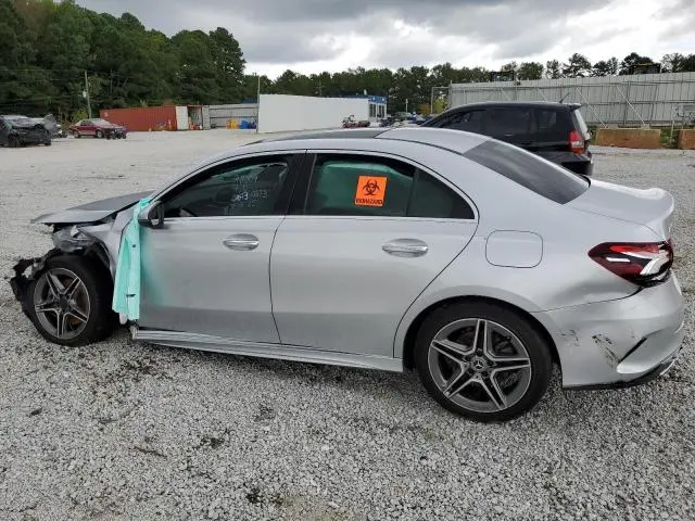 2022 MERCEDES-BENZ A 220  