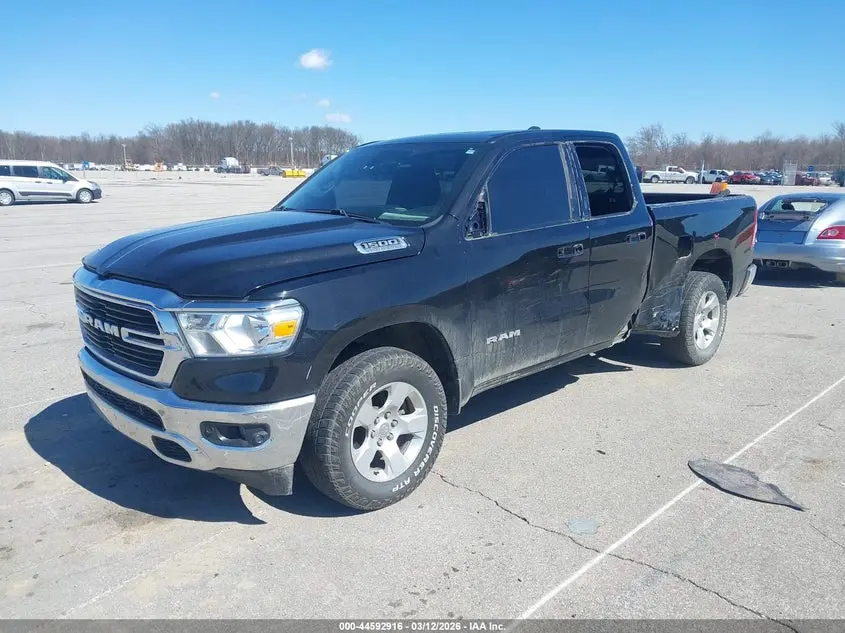 2021 RAM 1500 BIG HORN  4X4 6'4 BOX