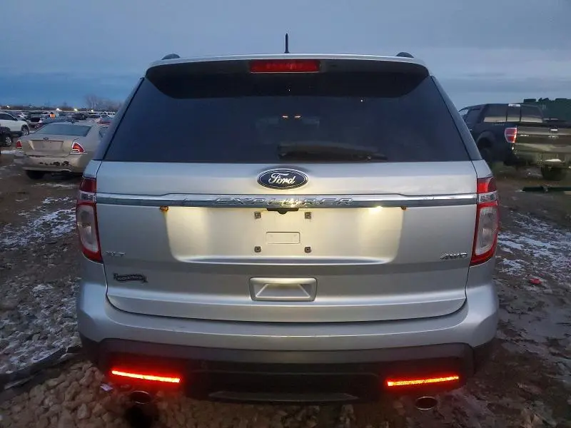2011 FORD EXPLORER XLT  