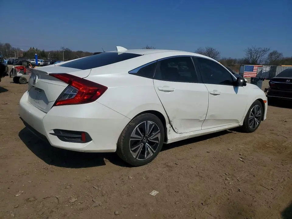 2016 HONDA CIVIC EX  