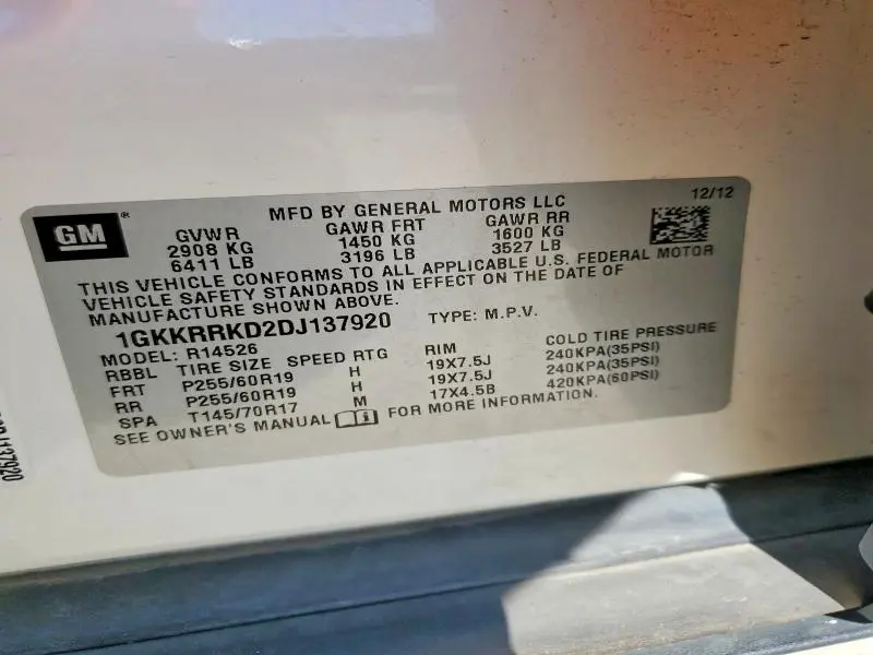 2013 GMC ACADIA SLT-1  