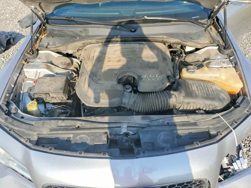 2018 CHRYSLER 300 LIMITED  