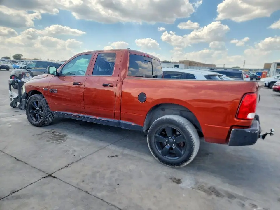 2013 RAM 1500 SLT  