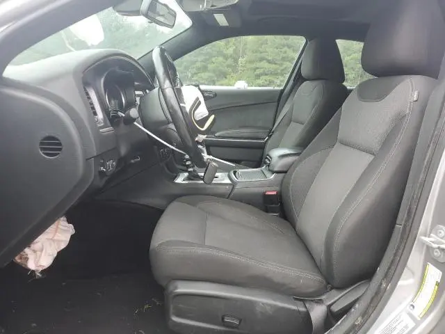 2016 DODGE CHARGER SE  