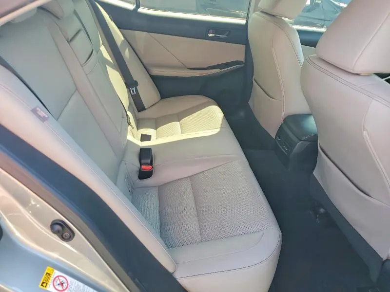 2015 LEXUS IS 250  