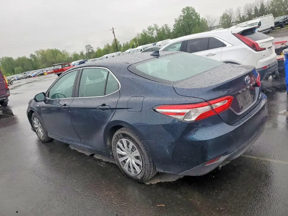 2020 TOYOTA CAMRY LE  