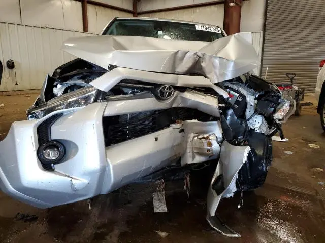 2021 TOYOTA 4RUNNER SR5/SR5 PREMIUM  