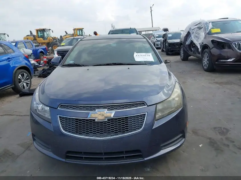 2014 CHEVROLET CRUZE 1LT AUTO