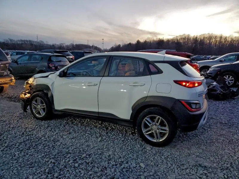 2023 HYUNDAI KONA SE  
