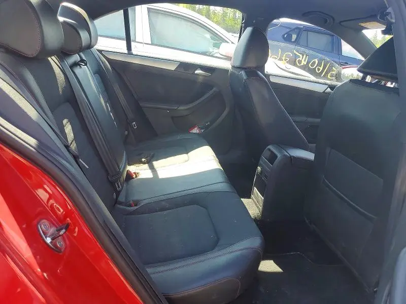 2012 VOLKSWAGEN JETTA GLI  