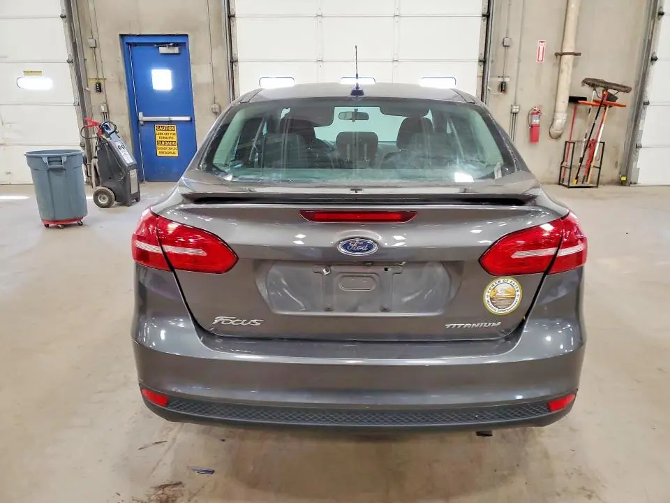 2017 FORD FOCUS SE  