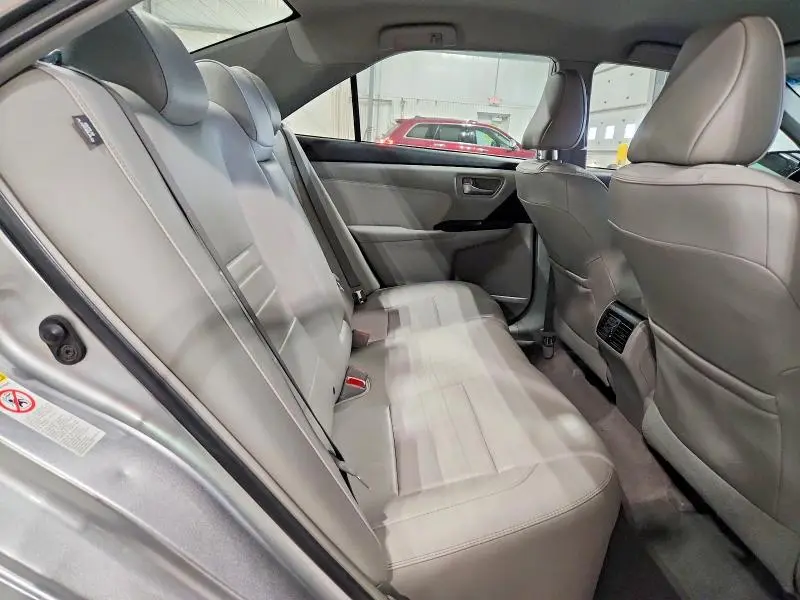 2017 TOYOTA CAMRY XLE  