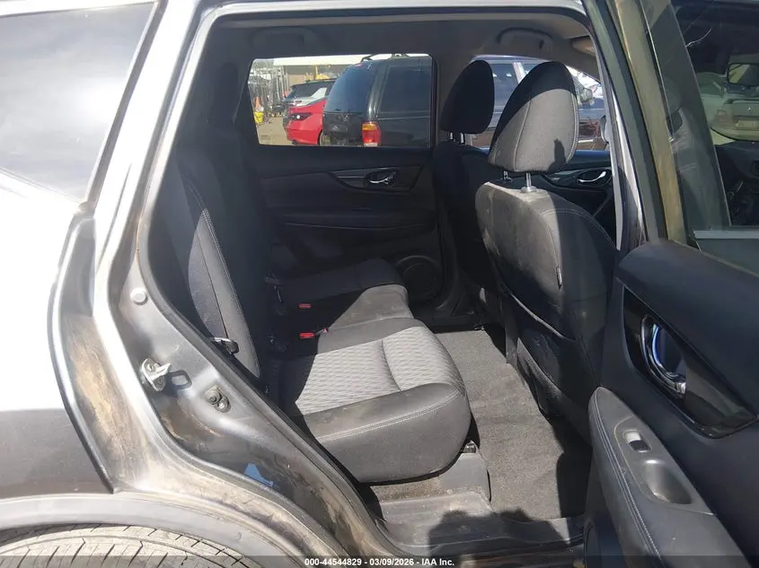 2017 NISSAN ROGUE SV