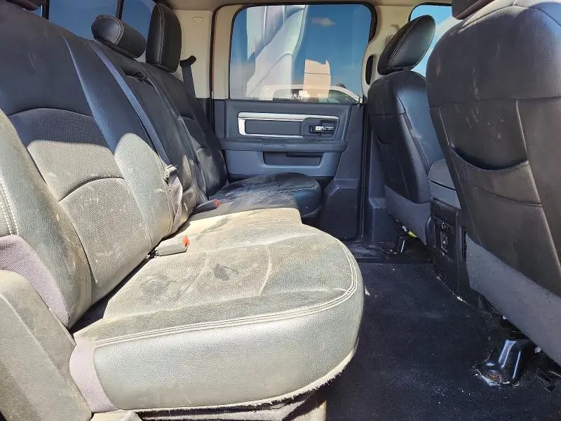 2014 RAM 1500 SLT  