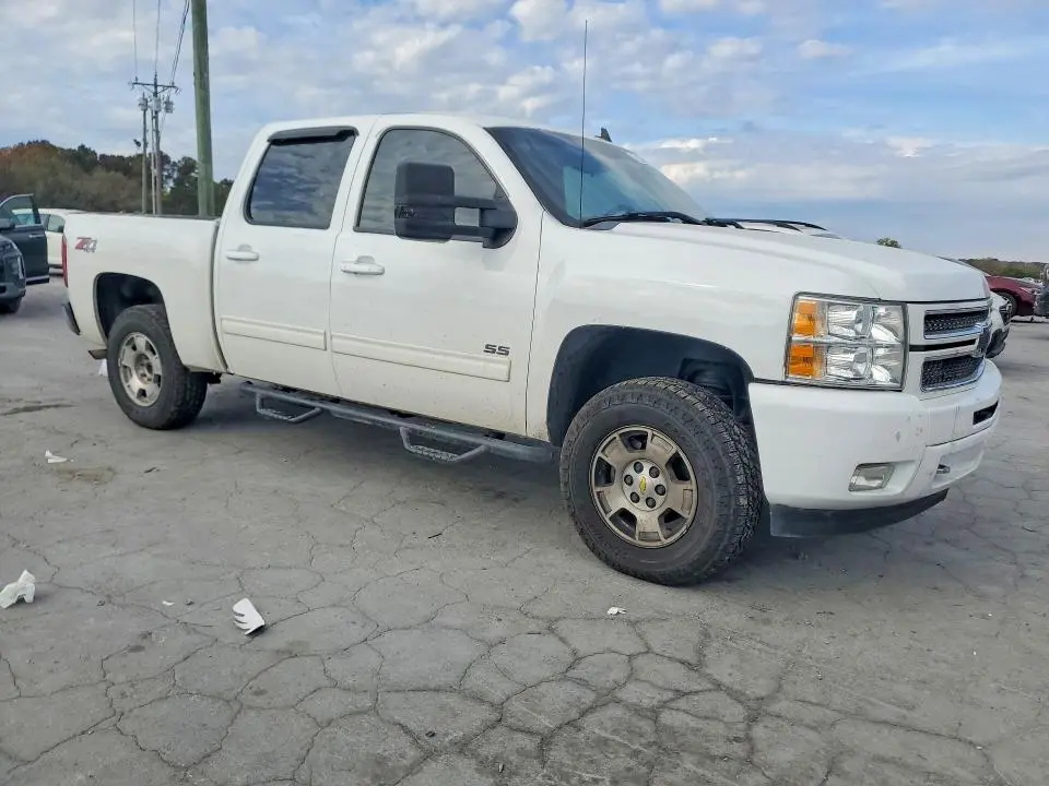 2013 CHEVROLET SILVERADO K1500 LT  