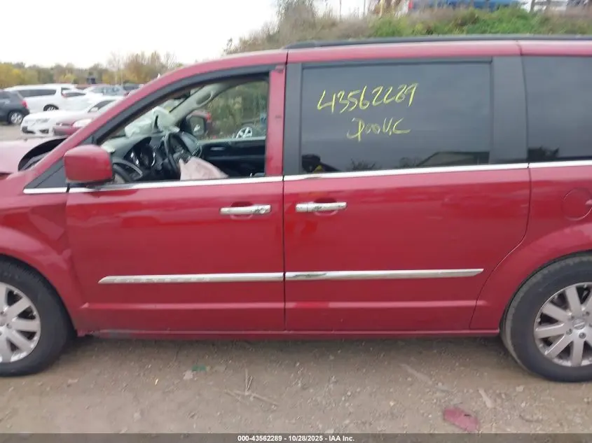 2016 CHRYSLER TOWN & COUNTRY TOURING