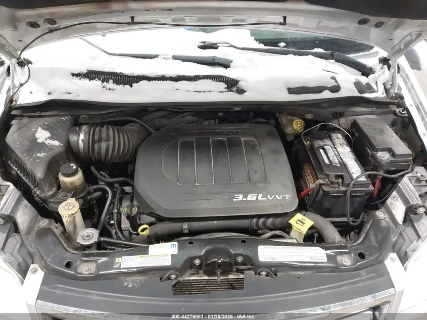 2011 CHRYSLER TOWN & COUNTRY TOURING-L