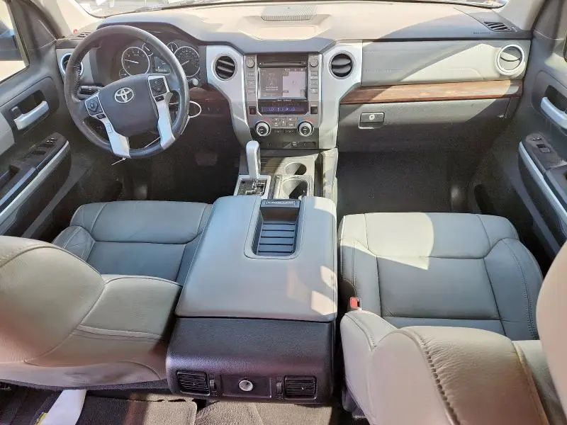 2015 TOYOTA TUNDRA CREWMAX LIMITED  