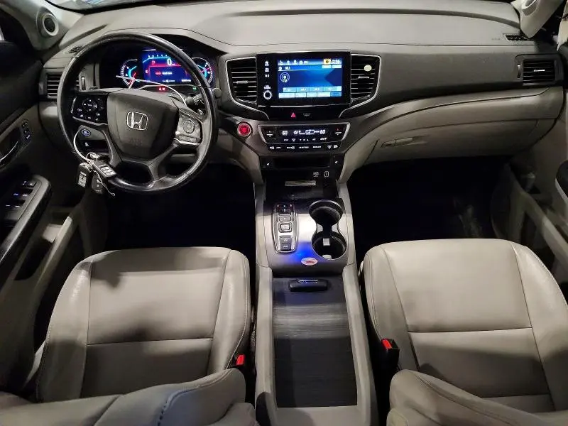2021 HONDA PILOT SE  